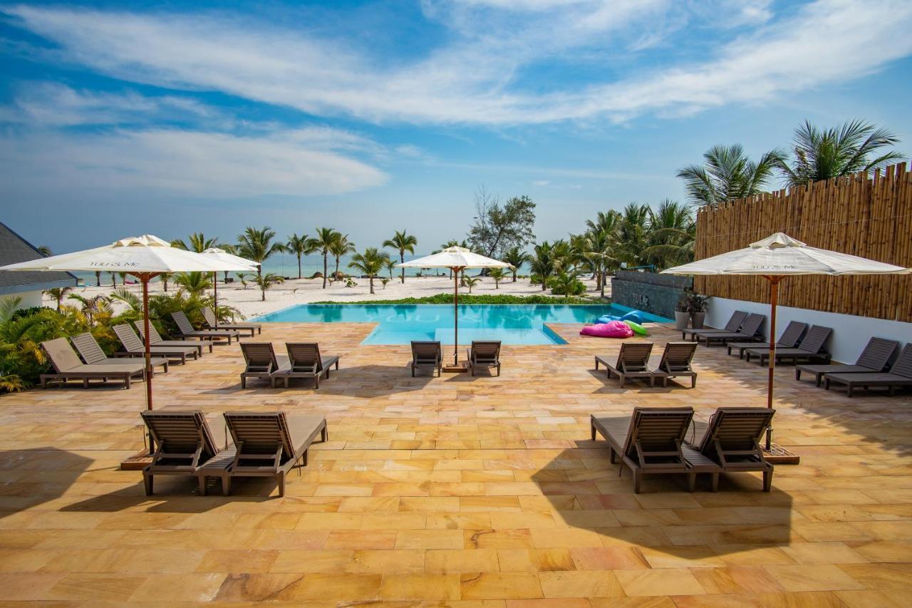 You&Me Resort Pagoda Beach Exterior photo