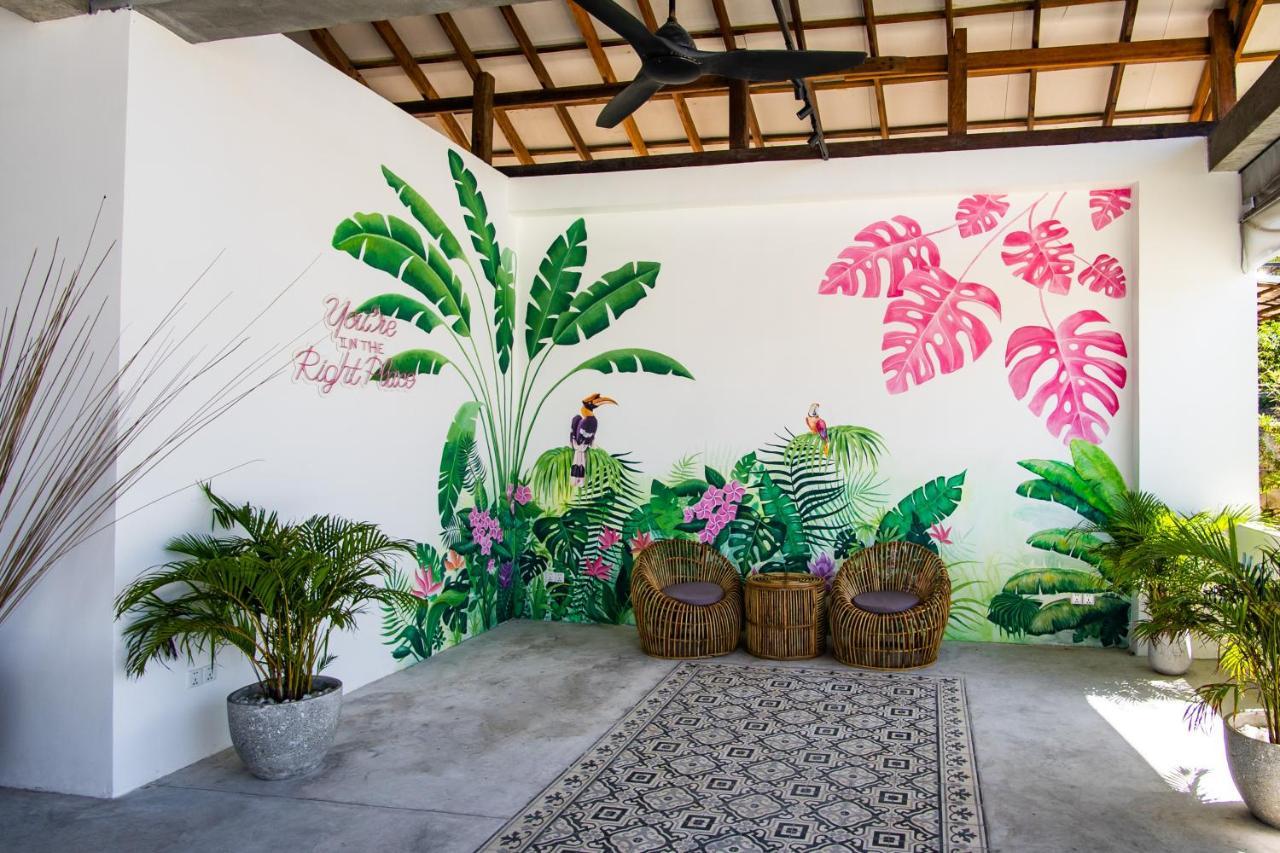 You&Me Resort Pagoda Beach Exterior photo