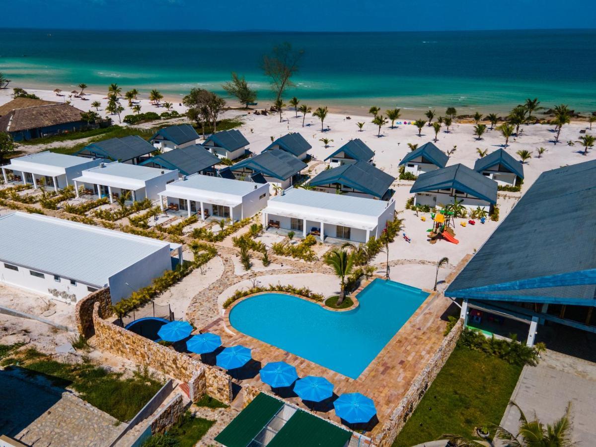 You&Me Resort Pagoda Beach Exterior photo