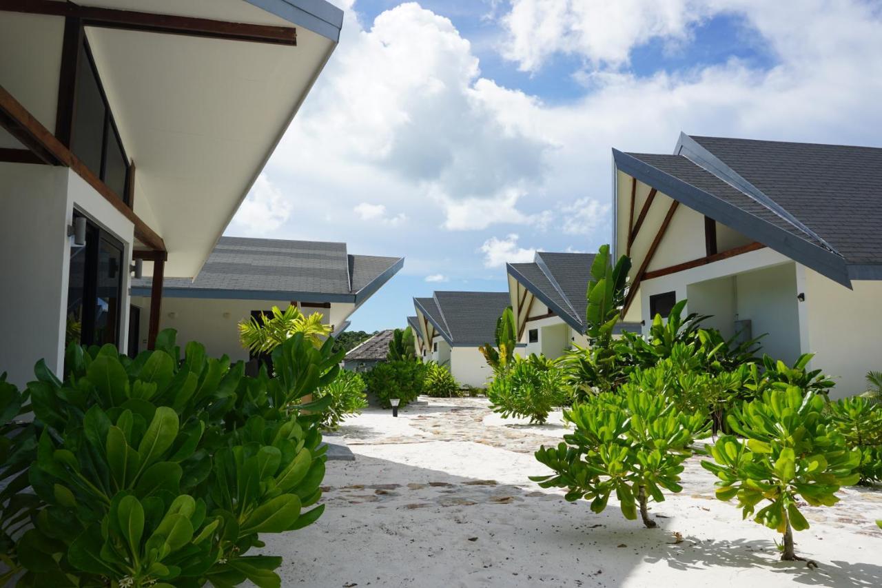 You&Me Resort Pagoda Beach Exterior photo